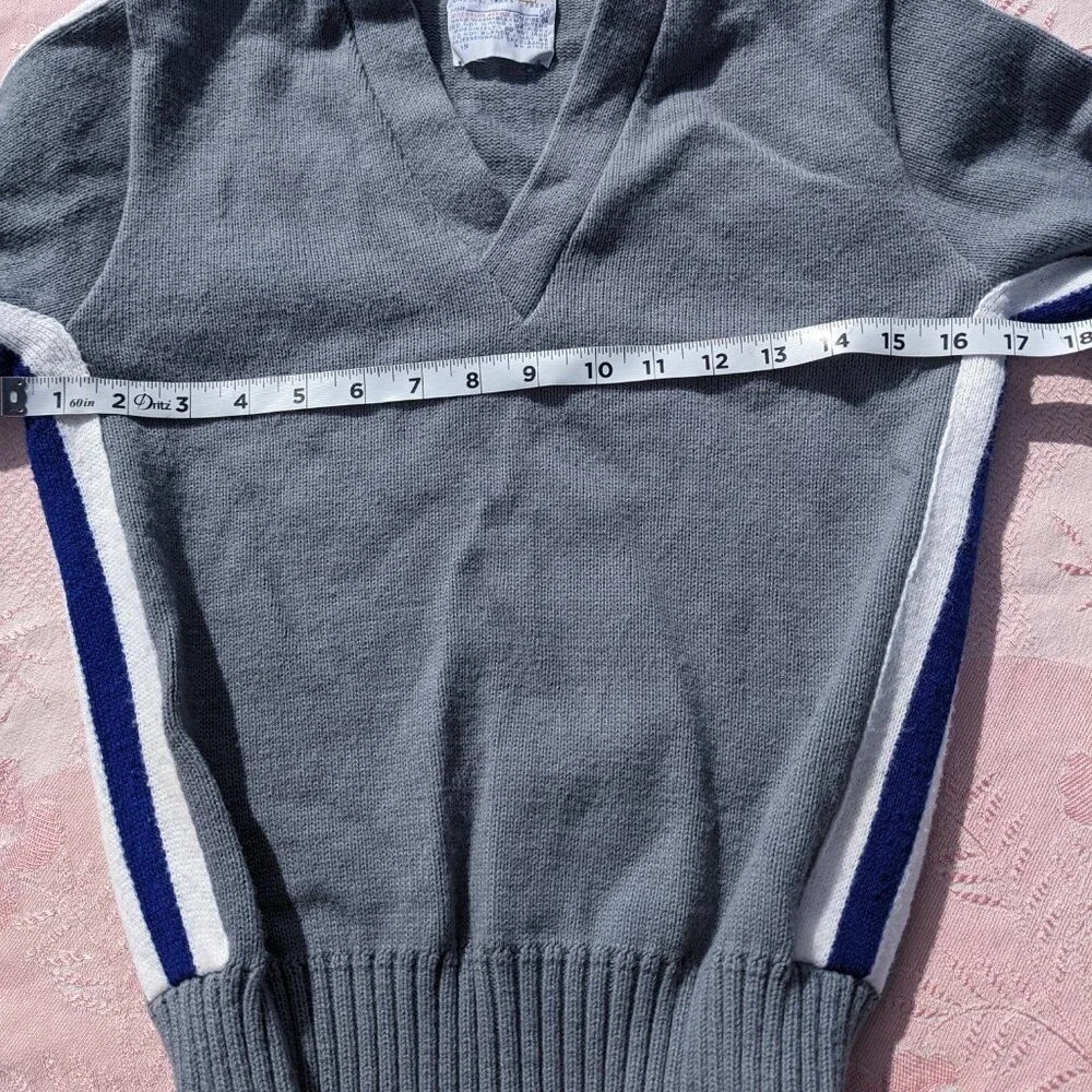 Vintage 70s Cheerleading Varsity Sweater 34 XS Gray Blue Striped V Neck Cheer - Picture 5 of 14